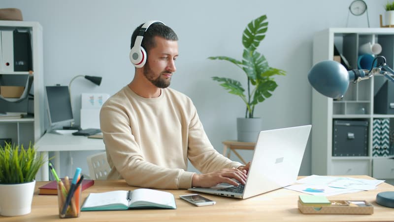 freelancer-paid-online-invoicing.